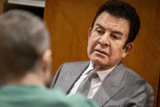 Candidato de centro de Honduras contesta dados eleitorais