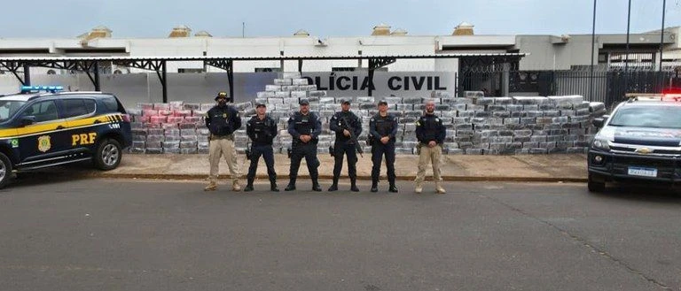 Operação apreende mais de 5,5 toneladas de maconha que iriam para Minas