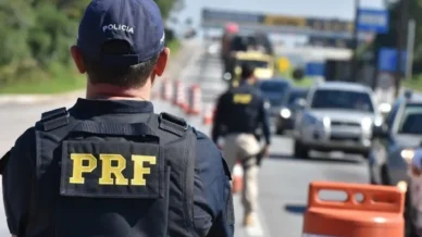 Motorista de ônibus com 40 passageiros morre em acidente no RS