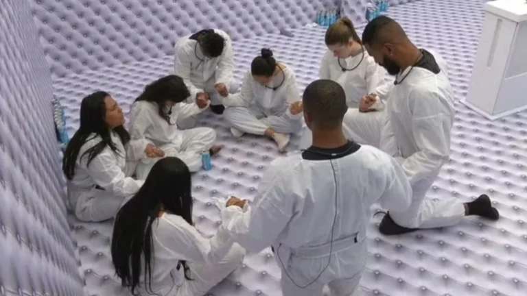 BBB 26: Após mais de 70 horas, saiba quem já saiu do Quarto Branco e quem segue na disputa