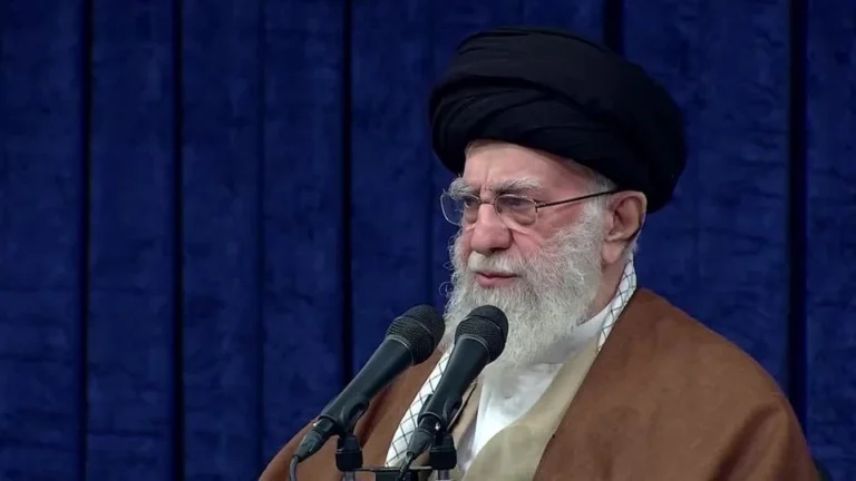Líder supremo do Irã alerta políticos dos EUA: “Parem com a enganação”