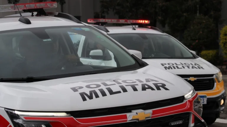 Homem faz ex-sogra refém, atira duas vezes contra ela e é morto em SP