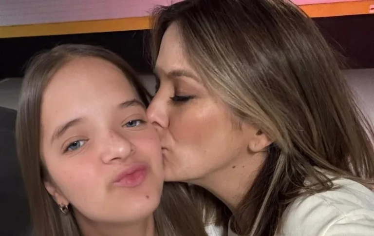 Ticiane Pinheiro se despede de Rafa Justus, que vai passar fim do ano com o pai