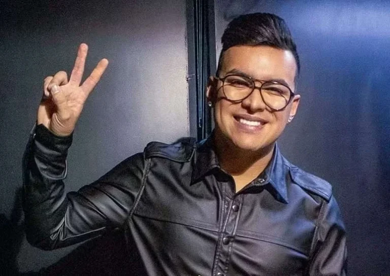 Astro da música colombiana previu morte em queda de avião