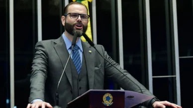 Relator do TSE vota contra cassação do mandato de Jorge Seif