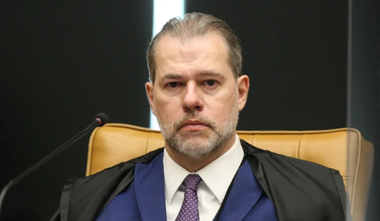 Toffoli negociou com colegas termos de saída do caso Master durante reunião