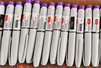 Anvisa apreende lotes falsificados de Mounjaro, Botox e remédio para câncer