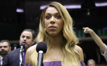 Governo alinhou nova proposta pelo fim da escala 6x1 com Érika Hilton