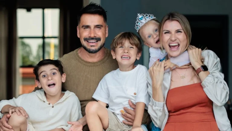 No ar em “Três Graças”, Julio Rocha anuncia que será pai pela 4ª vez