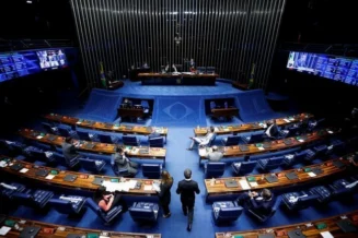 Senador quer que Galípolo explique liquidação do Master em comissão da Casa