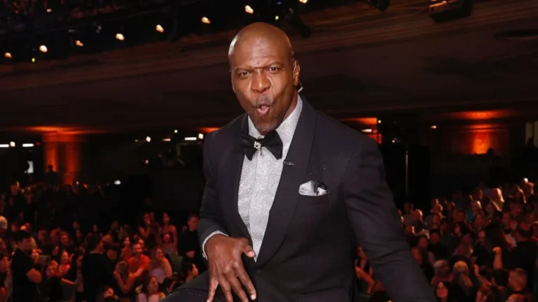Terry Crews diverte web ao recriar dança de “As Branquelas”; veja