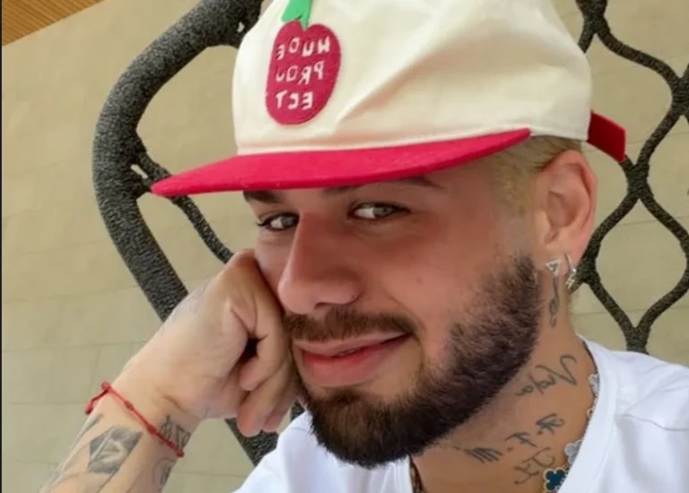 Zé Felipe ironiza perguntas sobre ser gay: “Não tenho que dizer nada”