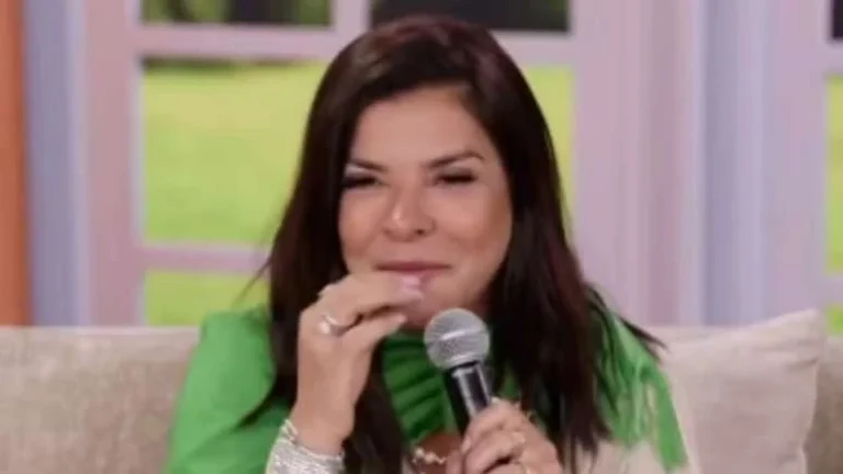 Mara Maravilha é detonada ao se definir como negona branca; veja o vídeo