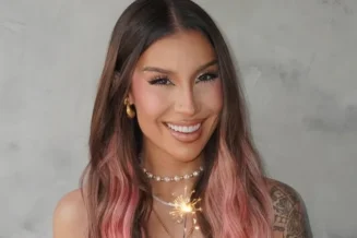 Boca Rosa faz transplante de sobrancelha e detalhe surpreende