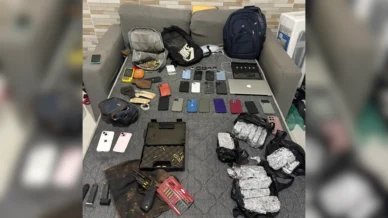 PM encontra “casa cofre” com 96 celulares em São Paulo