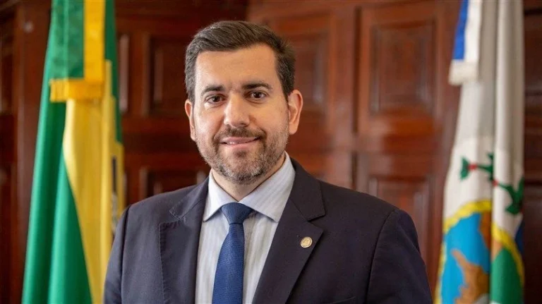 TRE reprocessa votos e Carlos Augusto fica com vaga de Bacellar