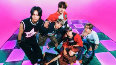 Riize visita o Beco do Batman e prova pão de queijo; veja entrevista à CNN