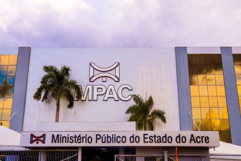 Justiça recebe denúncia contra jogadores do Vasco-AC por violência sexual