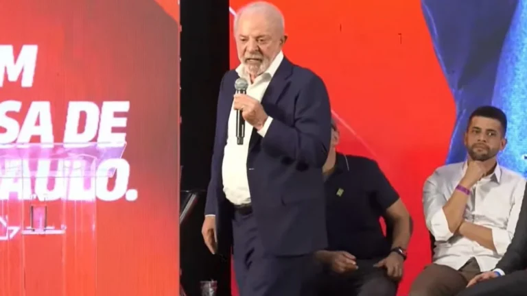 “Banco Master é ovo da serpente de Bolsonaro e de Campos Neto”, diz Lula