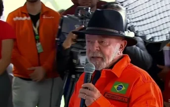 Lula critica lucro sobre combustíveis “às custas do sofrimento”