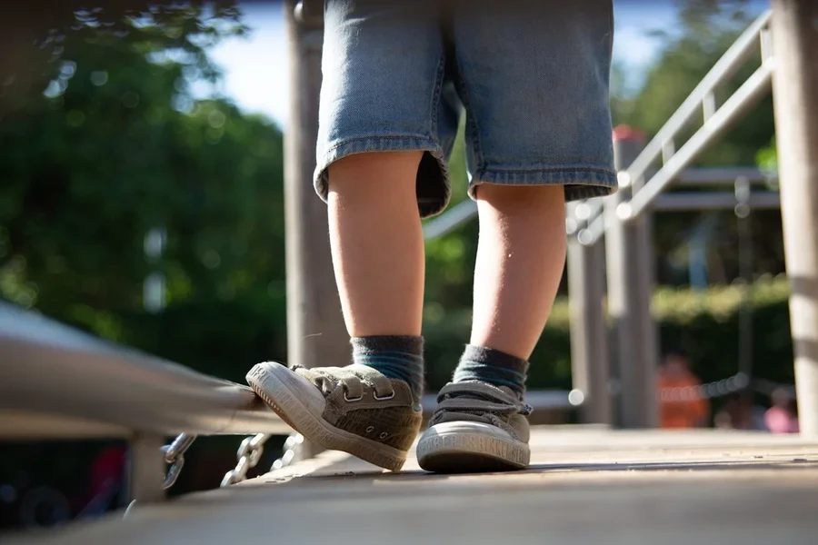 Fonoaudiólogo estuprador deixou fio de cabelo em fralda de criança autista