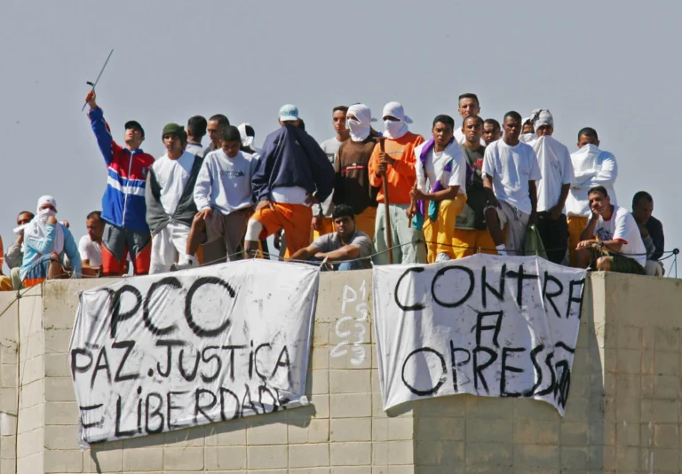 EUA avaliam classificar CV e PCC como organizações terroristas, diz NYT
