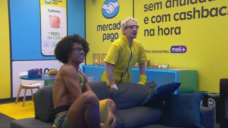 No Quarto Secreto, Breno revela atitude de Alberto Cowboy e Juliano Floss dispara: Falso