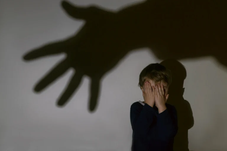 MG tem mais de 9 mil denúncias de violência infantil em menos de 4 meses