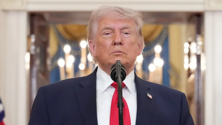 Trump diz que papa Leão “não deveria estar falando sobre guerra”