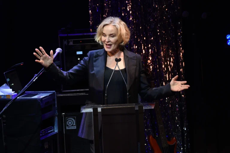 Jessica Lange retorna a “American Horror Story” em 13ª temporada