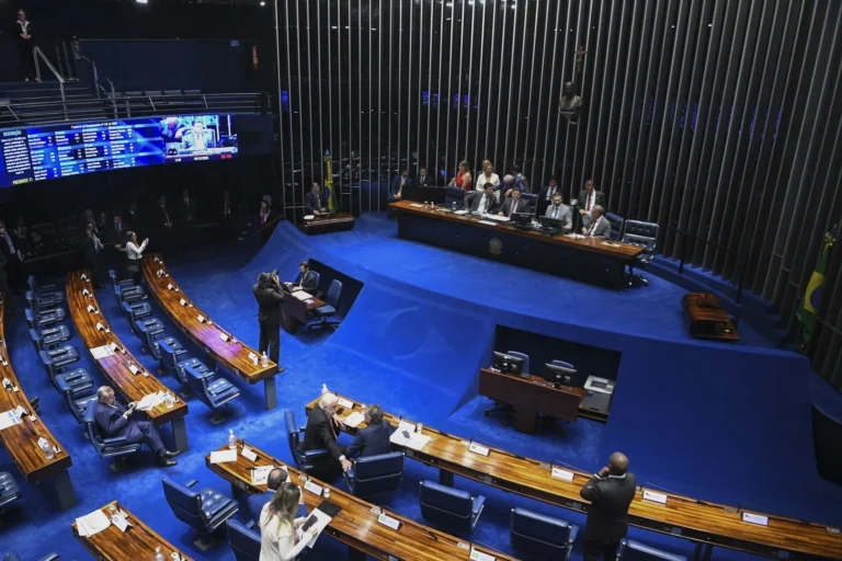 Senado aprova 4 indicações de Lula para cargos de embaixadores