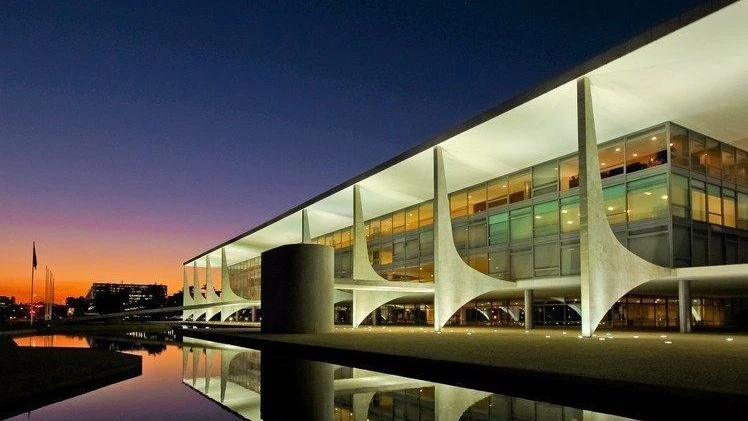 Secom orienta ministérios a não criarem novos perfis nas redes sociais