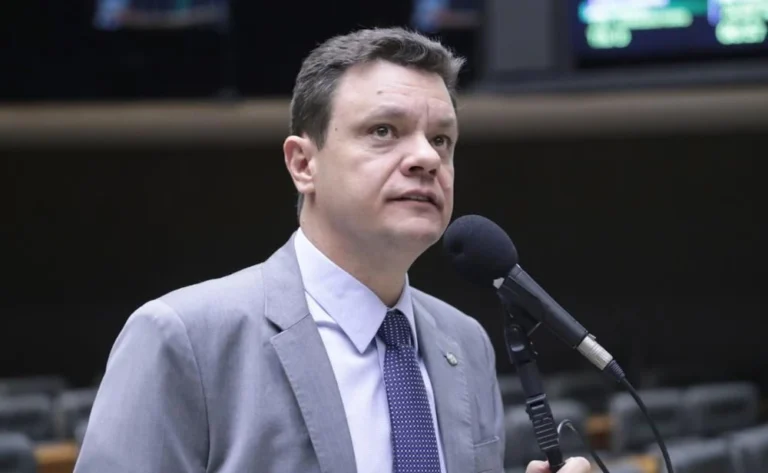 Cúpula do Congresso foi decisiva para eleger Odair ao TCU