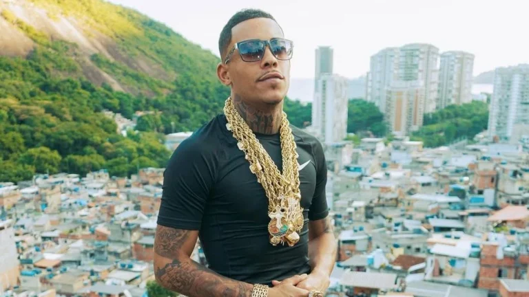 Quem é Poze do Rodo, MC preso em operação contra lavagem de dinheiro