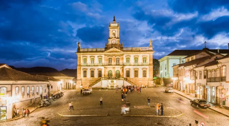 Feriado de Tiradentes: veja o que abre e o que fecha em MG