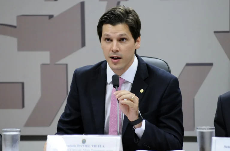 Paraná Pesquisas: governo Vilela é aprovado por 73% em GO; 18,7% desaprovam