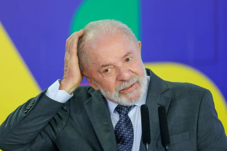 Oposição quer surfar em derrotas de Lula; PT aposta em pressão social e 6×1
