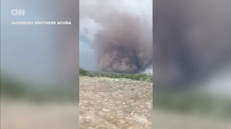 Vídeo: enorme tornado atinge norte do México