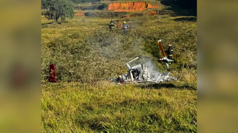 Helicóptero cai e piloto é encontrado morto em Santa Catarina
