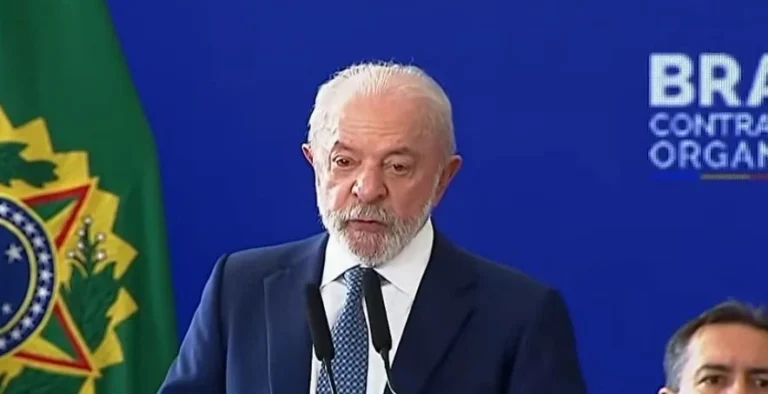 Lula é aconselhado a vetar minirreforma partidária aprovada pela Câmara