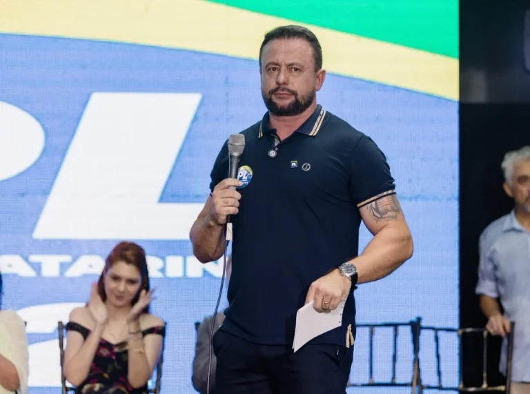 Presidente do PL em Navegantes morre aos 40 anos ao sofrer infarto após jogo de futebol