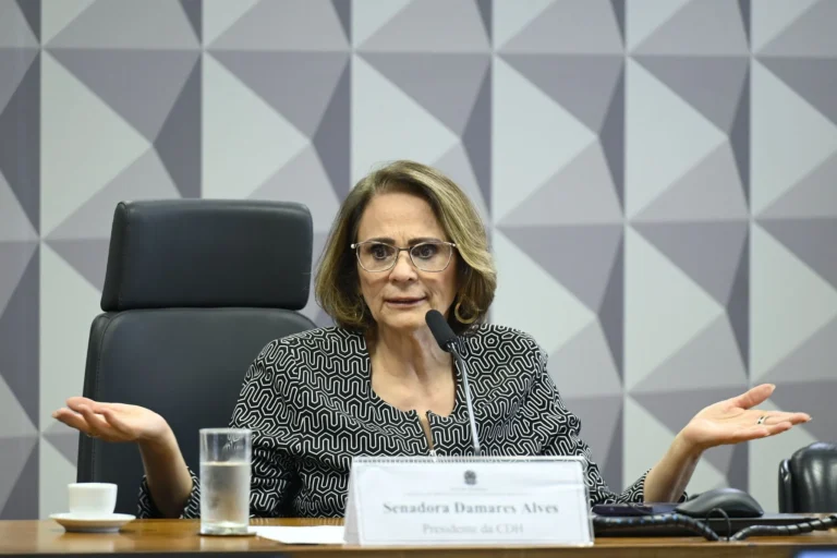 Comissão do Senado susta diretrizes sobre aborto legal em menores de idade