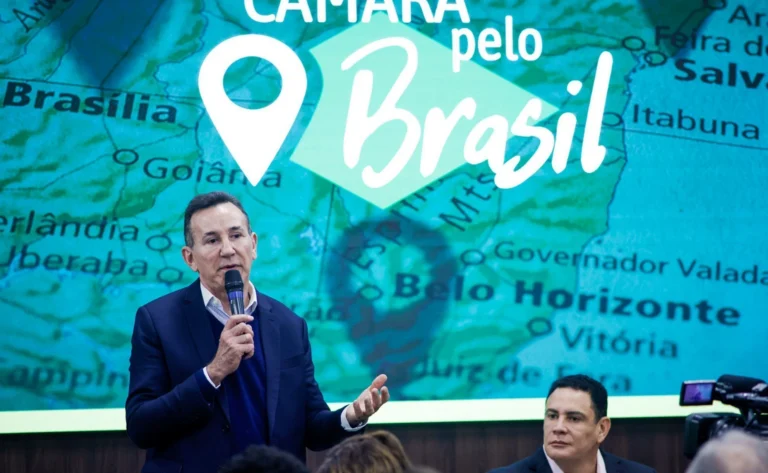 Relator defende atualizar Simples Nacional e descarta reajuste só para MEIs