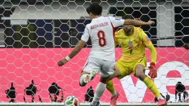 Turquia marca no fim e vence Estados Unidos na Copa do Mundo