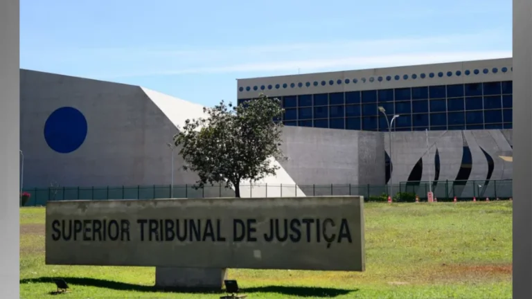 PF prende funcionário que antecipava minuta de decisões de ministro do STJ