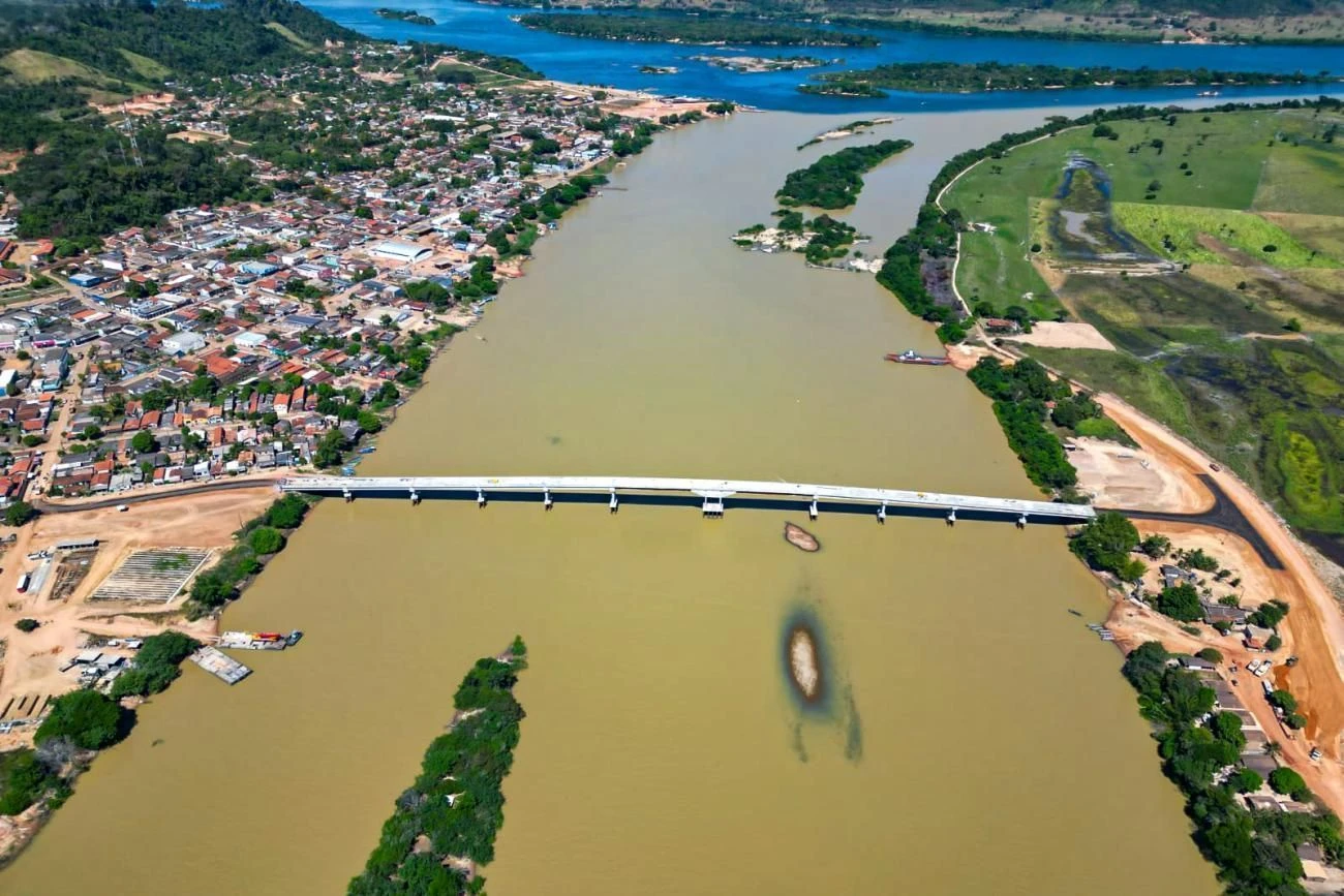 Indígenas morrem em naufrágio no Rio Xingu; adolescente está desaparecido