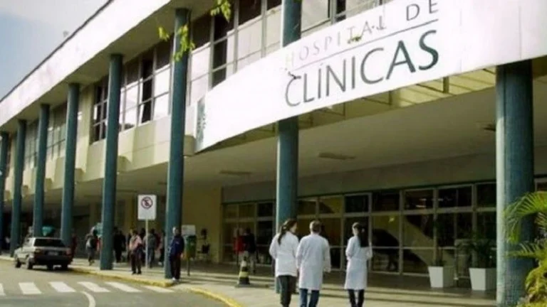 Surto de bactéria fecha área de hospital em Porto Alegre; bebês morreram