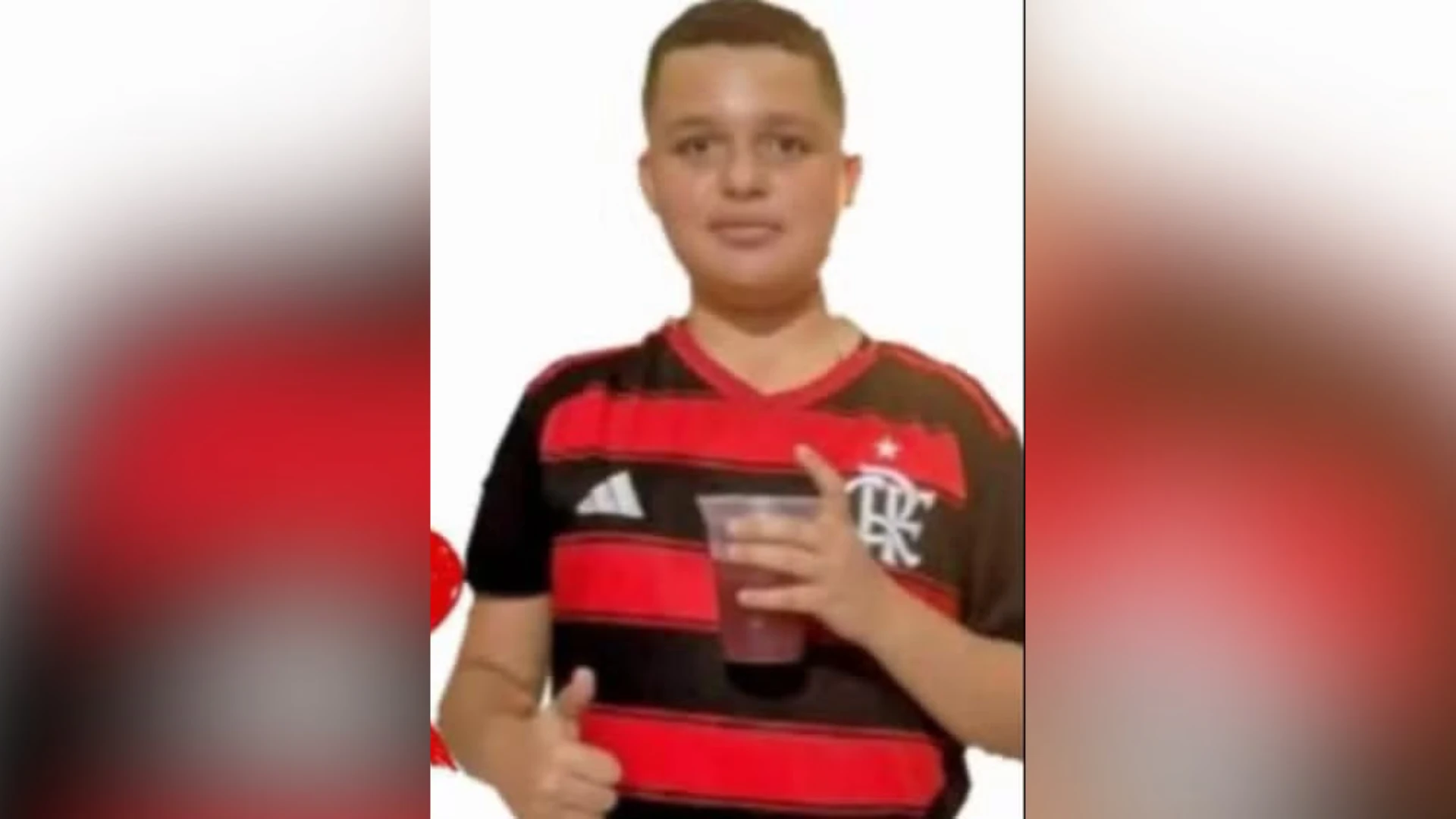 Menino internado com suspeita de envenenamento após comer bolo morre no RJ