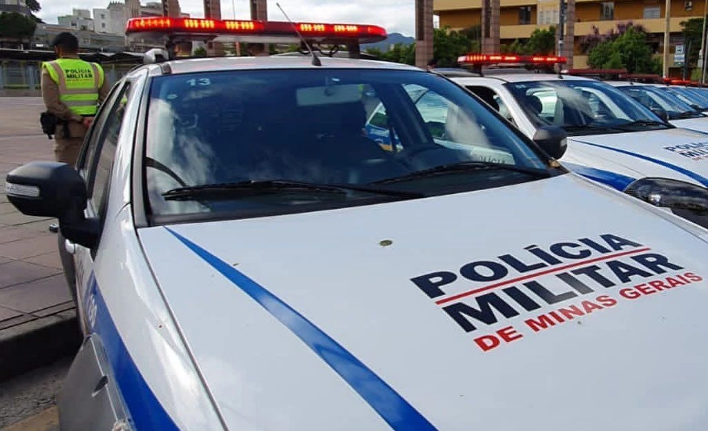 Traficante segue policial à paisana, troca tiros e foge na Grande BH