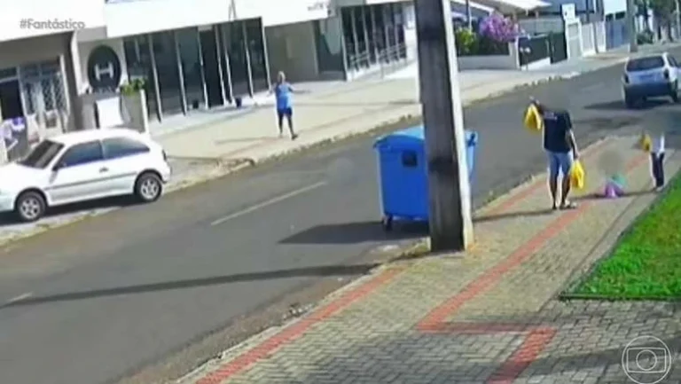 Pai que chutou rosto da filha de 3 anos choca com declaração no ‘Fantástico’: ‘Não era’
